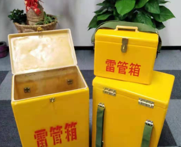 君山玻璃钢雷管箱有哪些特点